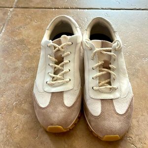 Tory Burch Suede/leather Tan/white new Size 7 sneaker